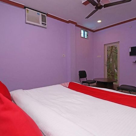 Oyo 31112 Hotel Abhinandan Palace Rāipur Exteriör bild