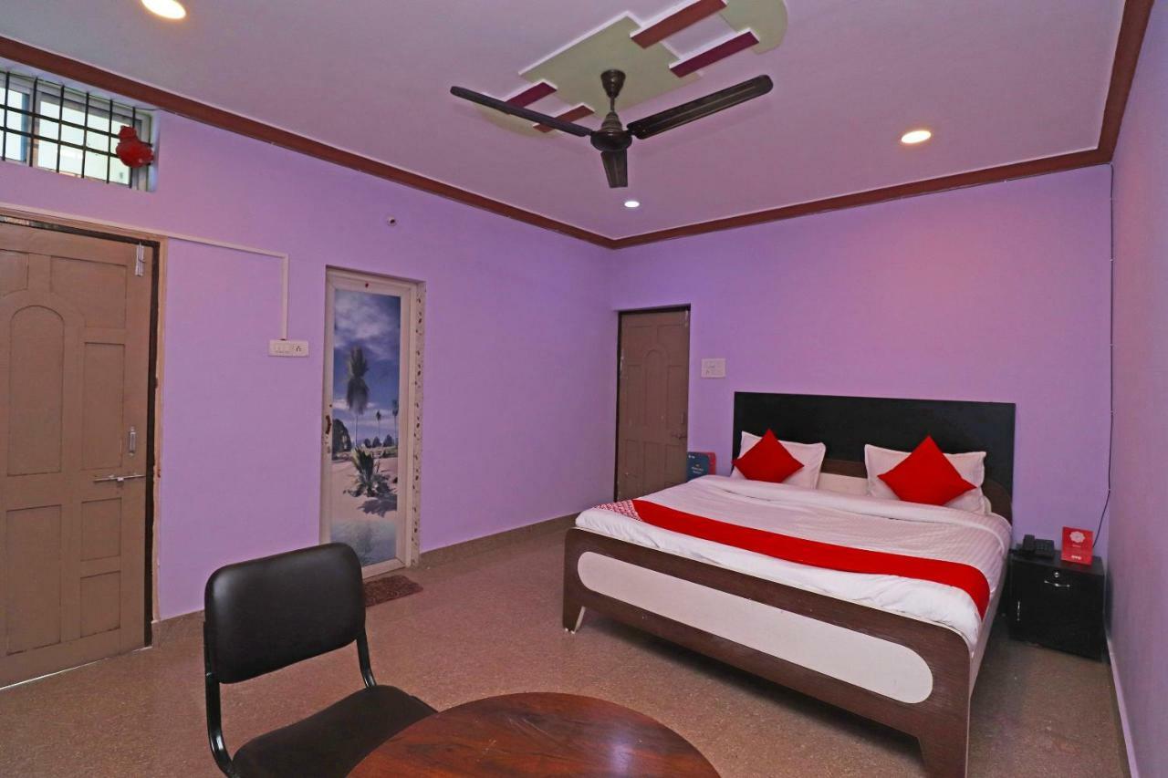 Oyo 31112 Hotel Abhinandan Palace Rāipur Exteriör bild